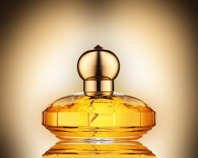 Perfumeria internetowa - szeroki wybór, atrakcyjne ceny i możliwość wyboru według nut zapachowych